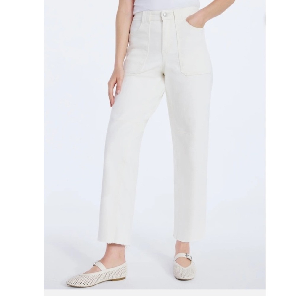 Free‎ Assembly Women Bone White High Rise Utility Barrel Leg Jeans Size 8